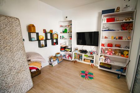 Casa para alugar com 624m², 5 quartos e 5 vagasSuíte 2