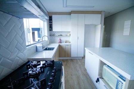 Casa para alugar com 624m², 5 quartos e 5 vagasCozinha