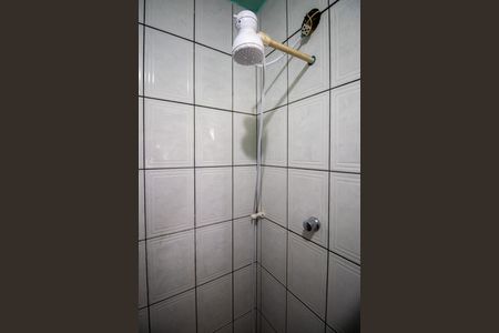 Banheiro de casa para alugar com 1 quarto, 47m² em Colubandê, São Gonçalo