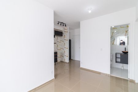 Sala de apartamento para alugar com 2 quartos, 43m² em Jardim Santa Maria, São Paulo