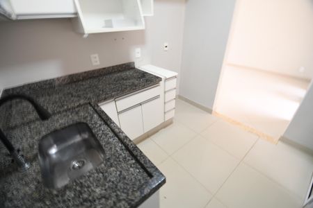 Casa de condomínio à venda com 80m², 3 quartos e 2 vagasCozinha