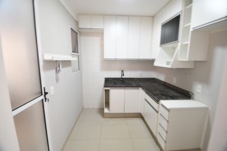Casa de condomínio à venda com 80m², 3 quartos e 2 vagasCozinha