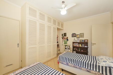 Apartamento para alugar com 175m², 3 quartos e 2 vagasQuarto 2