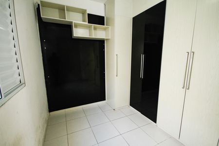 Casa de Condomínio para alugar com 2 quartos, 62m² em Vila Antartica, Praia Grande