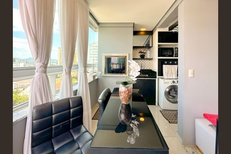 Apartamento para alugar com 97m², 3 quartos e 2 vagasVaranda da Sala