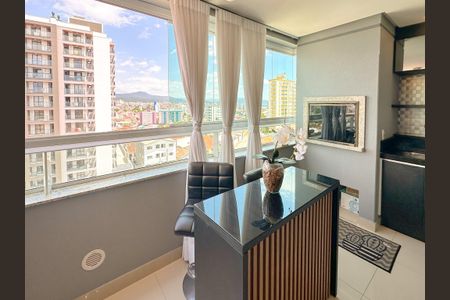 Apartamento para alugar com 97m², 3 quartos e 2 vagasVaranda da Sala