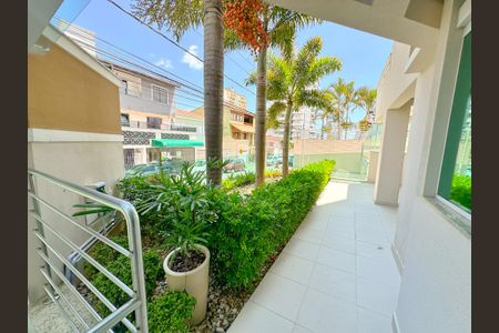 Apartamento para alugar com 97m², 3 quartos e 2 vagasEntrada