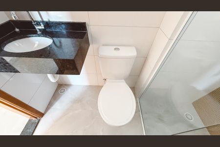 Apartamento para alugar com 43m², 2 quartos e 1 vaga Apartamento para alugar com 43m², 2 quartos e 1 vagaBanheiro