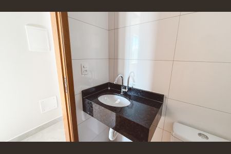 Apartamento para alugar com 43m², 2 quartos e 1 vaga Apartamento para alugar com 43m², 2 quartos e 1 vagaBanheiro