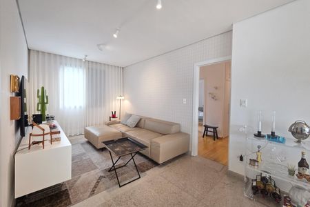 Sala de Estar de apartamento à venda com 4 quartos, 180m² em Belvedere, Belo Horizonte