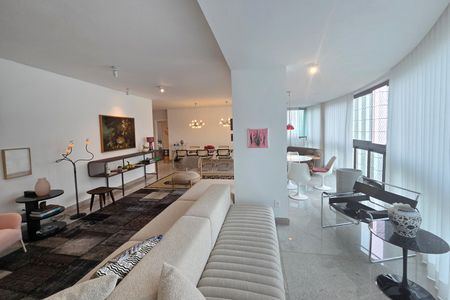 Varanda da Sala de apartamento à venda com 4 quartos, 180m² em Belvedere, Belo Horizonte