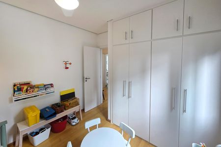 Apartamento à venda com 180m², 4 quartos e 3 vagasQuarto 2