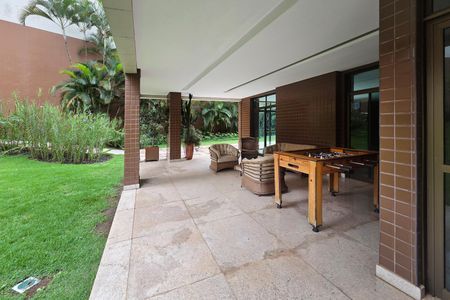 Apartamento à venda com 180m², 4 quartos e 3 vagasÁrea comum - Jogos