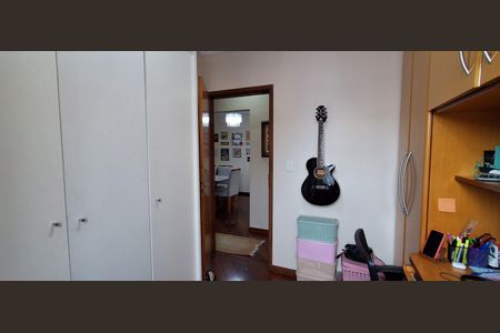 Apartamento à venda com 105m², 3 quartos e 2 vagas Apartamento à venda com 105m², 3 quartos e 2 vagasQuarto 2