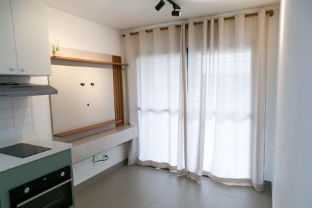 Sala/Cozinha de apartamento para alugar com 1 quarto, 34m² em Butantã, São Paulo