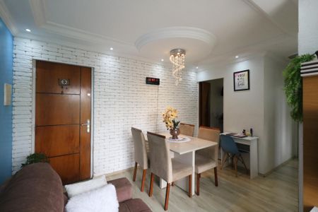 Sala de apartamento para alugar com 2 quartos, 53m² em Jardim Arco-iris, Diadema