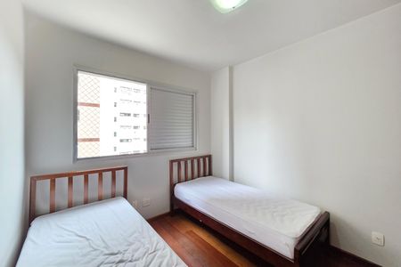 Apartamento à venda com 260m², 4 quartos e 3 vagas Apartamento à venda com 260m², 4 quartos e 3 vagasQuarto 2