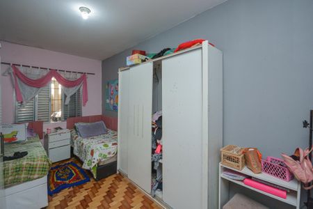 Casa para alugar com 220m², 4 quartos e 2 vagas