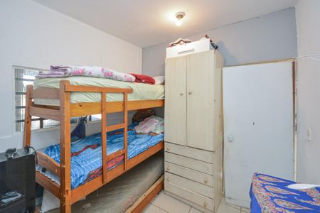 Casa para alugar com 220m², 4 quartos e 2 vagas Casa para alugar com 220m², 4 quartos e 2 vagasQuarto 1