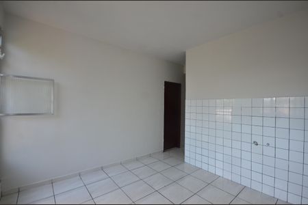 Casa de condomínio para alugar com 140m², 3 quartos e sem vagaCozinha e Área de Serviço