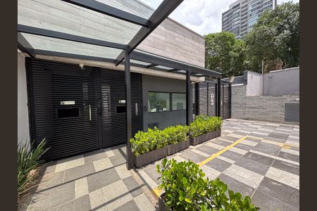 Apartamento para alugar com 68m², 2 quartos e 1 vagaentrada do predio