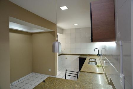 Apartamento para alugar com 132m², 4 quartos e 2 vagasCozinha