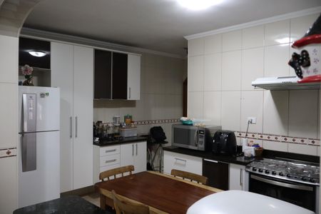 Casa à venda com 250m², 5 quartos e 4 vagasCozinha/ Casa 01