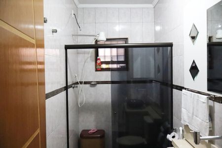 Casa à venda com 250m², 5 quartos e 4 vagasBanheiro Social 02/ Casa 01