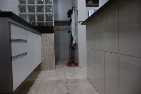 Casa à venda com 250m², 5 quartos e 4 vagasCozinha/ Casa 01