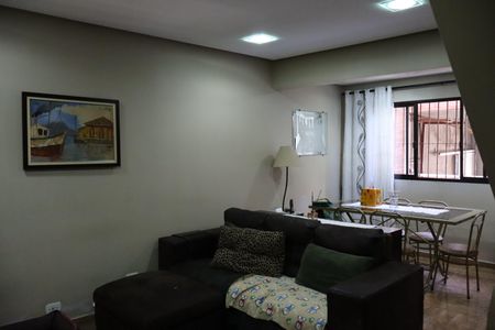 Casa à venda com 250m², 5 quartos e 4 vagasSala/ Casa 01