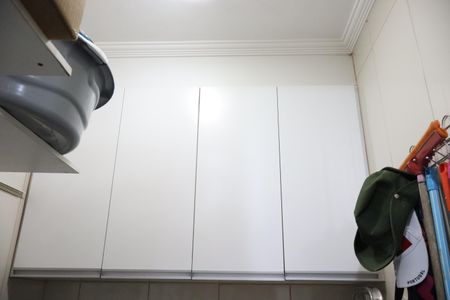 Casa à venda com 250m², 5 quartos e 4 vagasArea de Serviço/ Casa 01