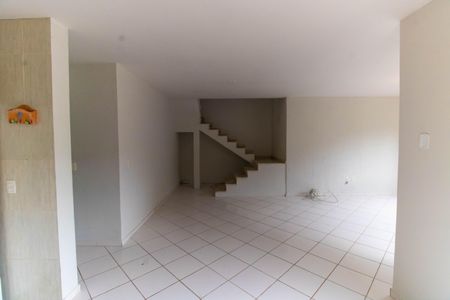 Sala de casa de condomínio para alugar com 3 quartos, 160m² em Várzea das Moças, Niterói