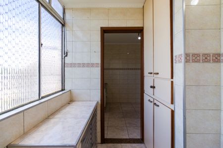 Apartamento para alugar com 50m², 3 quartos e sem vaga