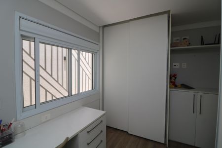 Casa à venda com 210m², 3 quartos e 4 vagasQuarto