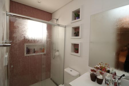 Casa à venda com 210m², 3 quartos e 4 vagasBanheiro da Suíte 3