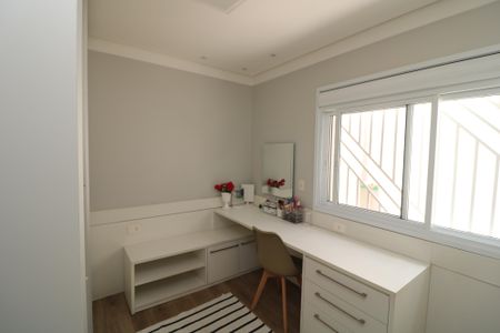 Casa à venda com 210m², 3 quartos e 4 vagasQuarto