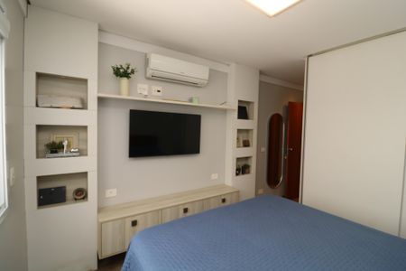 Casa à venda com 210m², 3 quartos e 4 vagasSuite