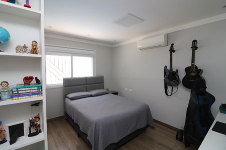 Casa à venda com 210m², 3 quartos e 4 vagasSuite 2