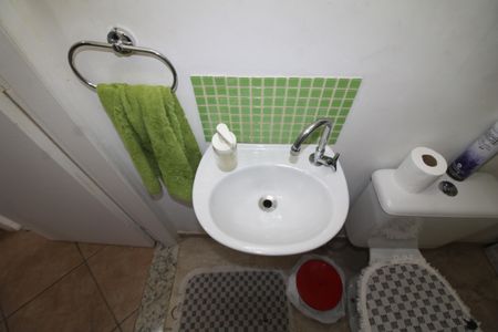 Casa à venda com 170m², 2 quartos e 4 vagasLavabo