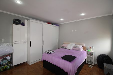 Casa à venda com 170m², 2 quartos e 4 vagasQuarto 2