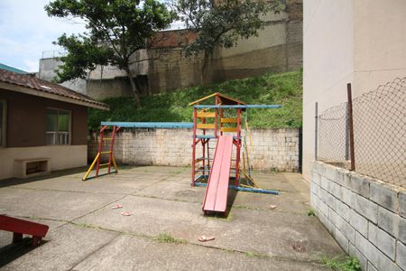 Apartamento à venda com 47m², 2 quartos e 1 vaga Apartamento à venda com 47m², 2 quartos e 1 vagaÁrea comum - Playground