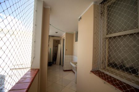 Apartamento para alugar com 140m², 3 quartos e sem vagaÁrea de Serviço