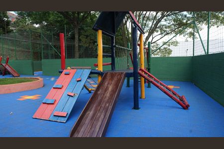 Apartamento para alugar com 57m², 2 quartos e 1 vagaÁrea comum - Playground