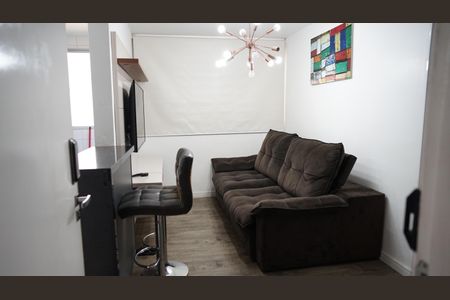 Sala de apartamento para alugar com 2 quartos, 57m² em Jardim Presidente Dutra, Guarulhos