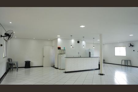 Apartamento para alugar com 57m², 2 quartos e 1 vagaÁrea comum - Salão de festas