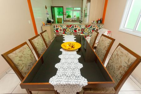 Casa à venda com 136m², 3 quartos e 2 vagasSala de Jantar