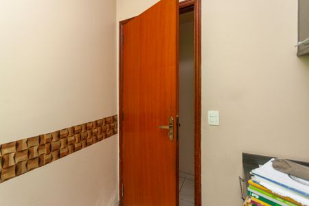 Casa à venda com 136m², 3 quartos e 2 vagasEscritório