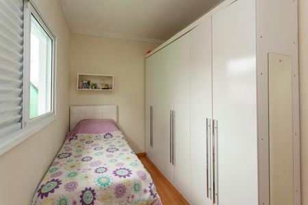 Casa à venda com 136m², 3 quartos e 2 vagasQuarto Suíte 2