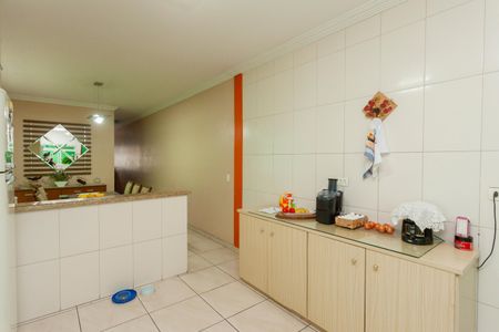 Casa à venda com 136m², 3 quartos e 2 vagasCozinha