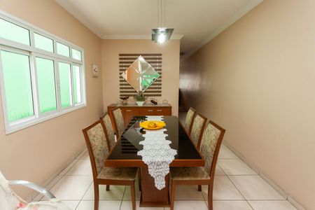 Casa à venda com 136m², 3 quartos e 2 vagasSala de Jantar